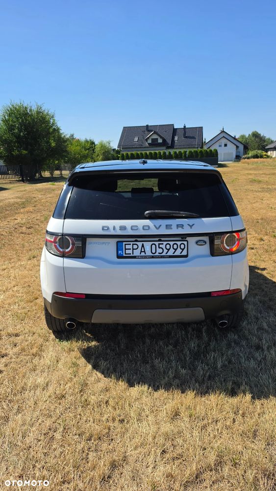 Land Rover Discovery Sport 2.0 TD4 HSE Luxury - 6