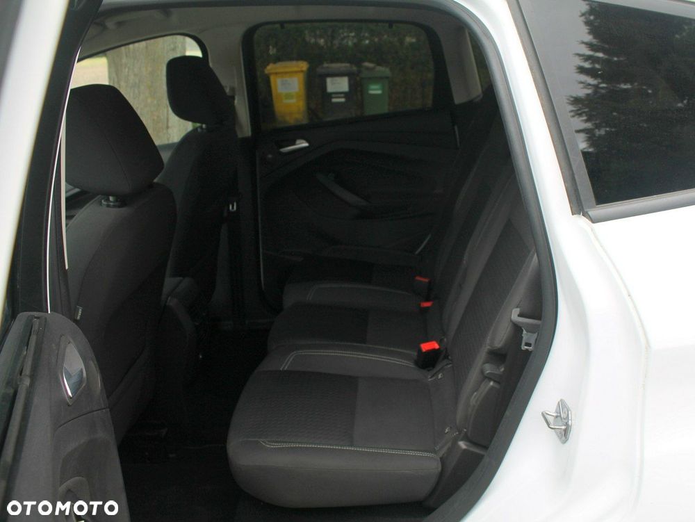 Ford C-MAX - 17