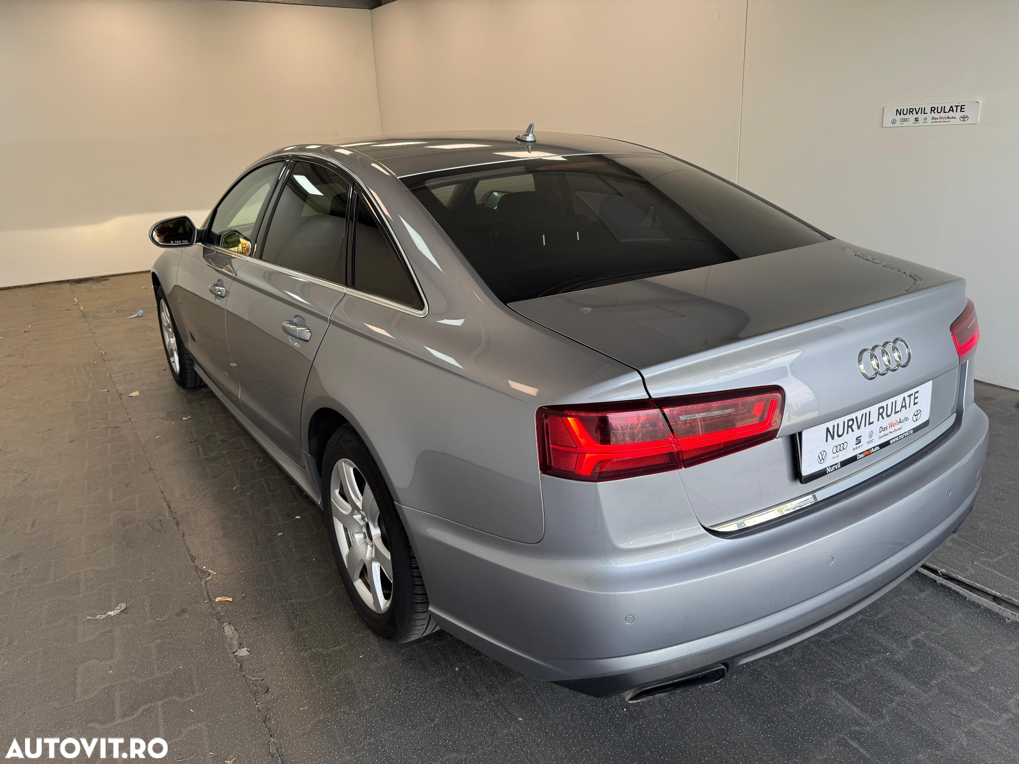 Audi A6 2.0 TDI Ultra S tronic - 13