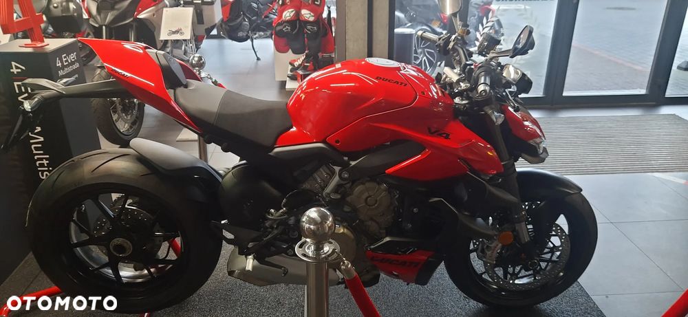 Ducati Streetfighter V4 - 5