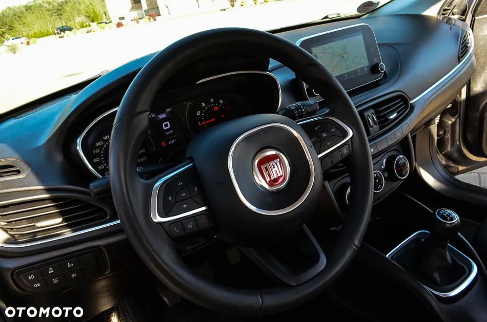 Fiat Tipo 1.4 16V Sport - 30