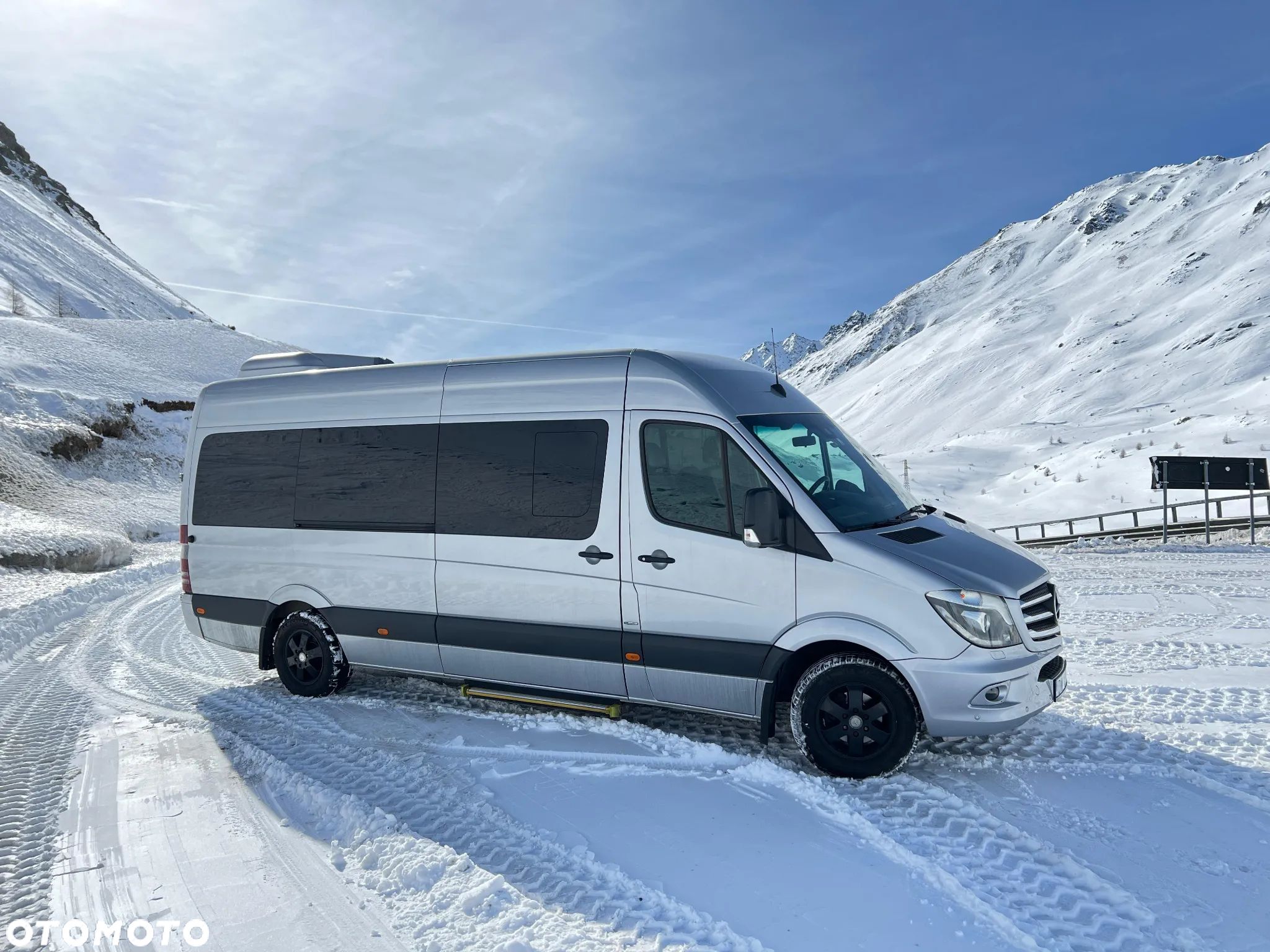 Mercedes-Benz Sprinter - 1