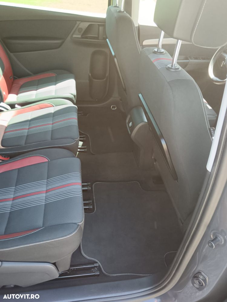Volkswagen Sharan 2.0 TDI DSG BlueMotion Technology Highline - 14
