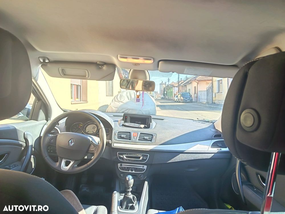 Renault Megane 1.5 dCi Dynamique - 7