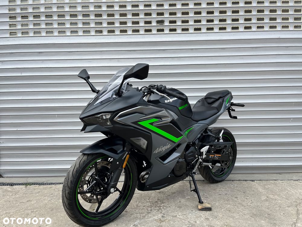 Kawasaki Ninja - 9