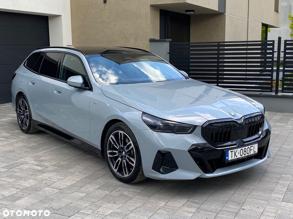 BMW Seria 5 520d xDrive mHEV M Sport - 2