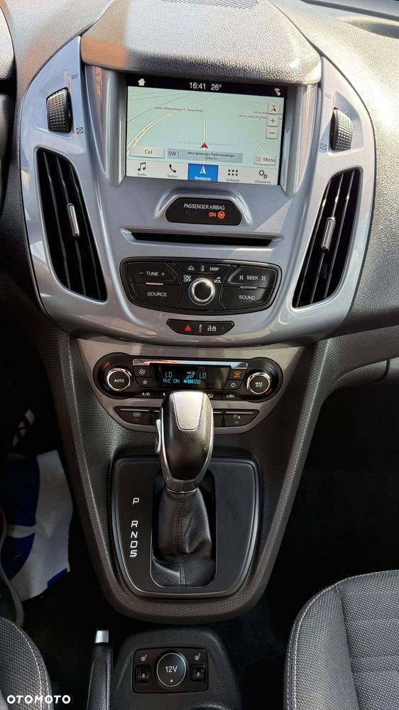 Ford Tourneo Connect Grand - 16