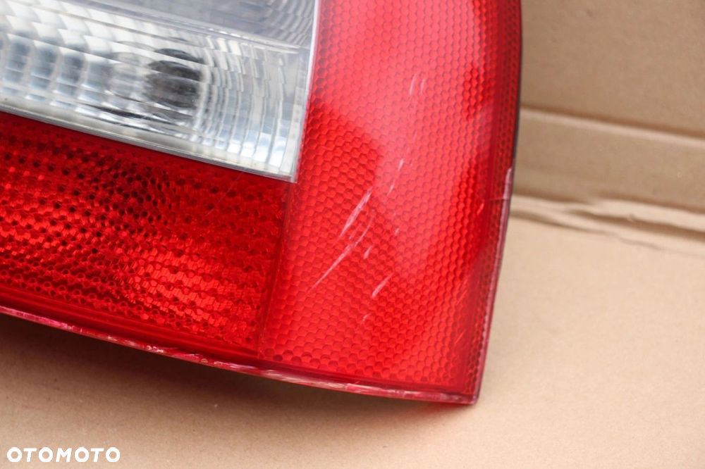 Lampa tył tylna PRAWA prawy tył AUDI A3 8L HB 3D LIFT 8L0945096B - 2