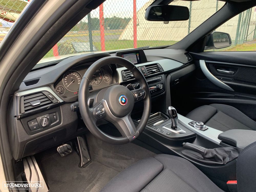 BMW 325 d Pack M Auto - 24