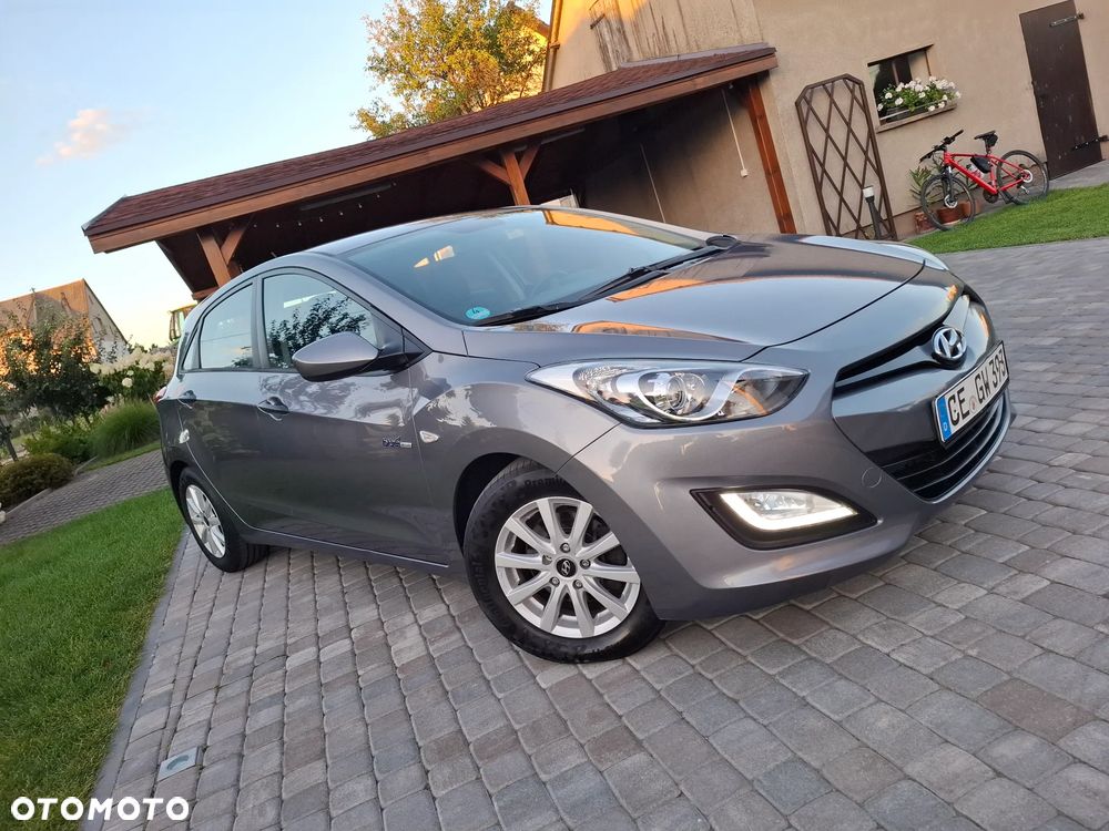 Hyundai i30 - 23