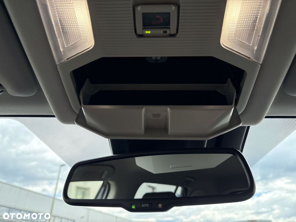 Toyota RAV4 - 24
