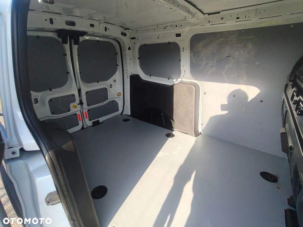 Ford Transit connect - 29