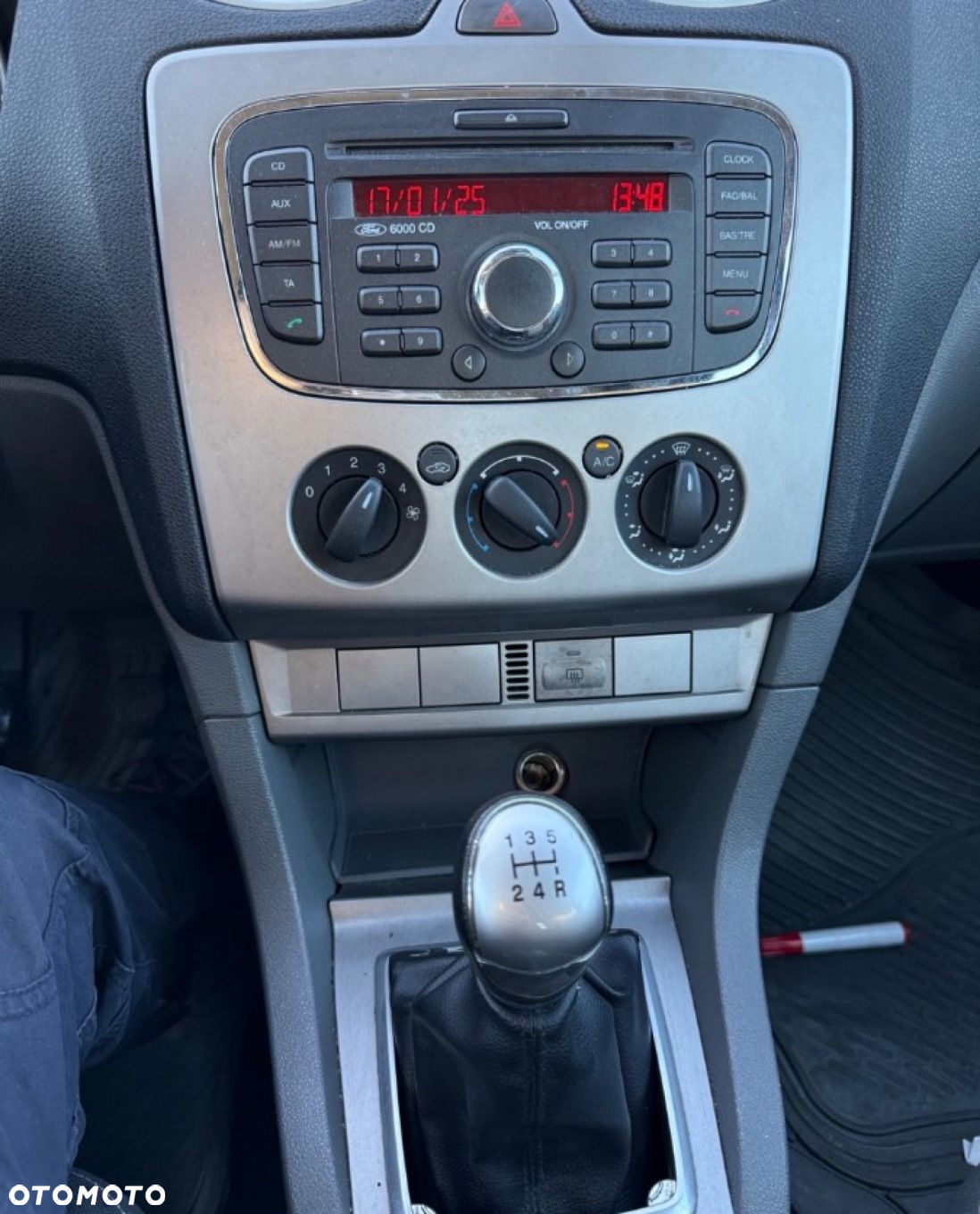 Ford Focus - 11