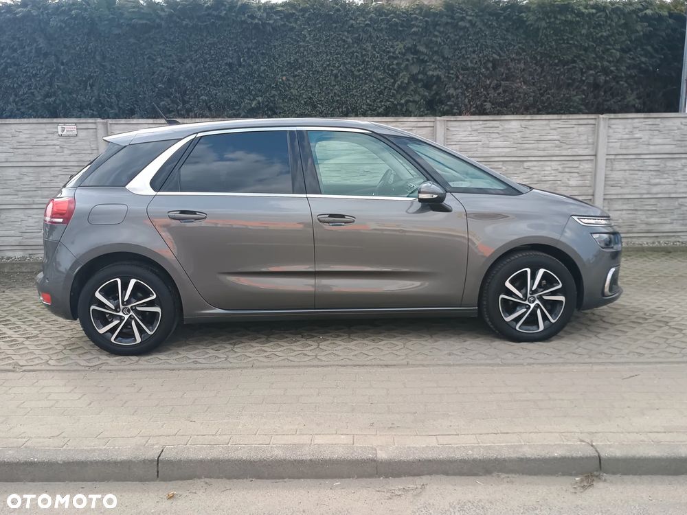 Citroën C4 Picasso 1.2 PureTech Exclusive - 22