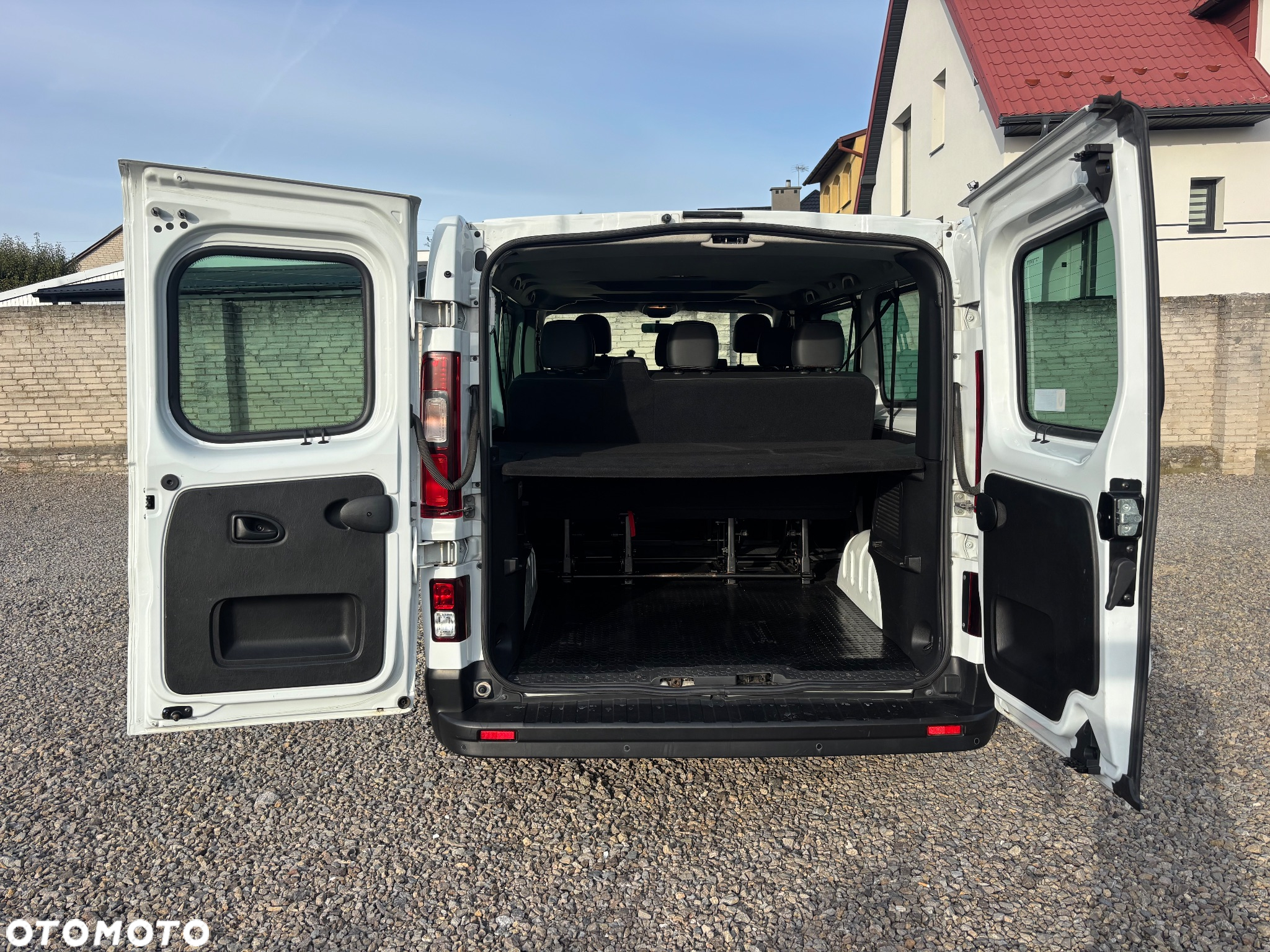 Renault Trafic - 6