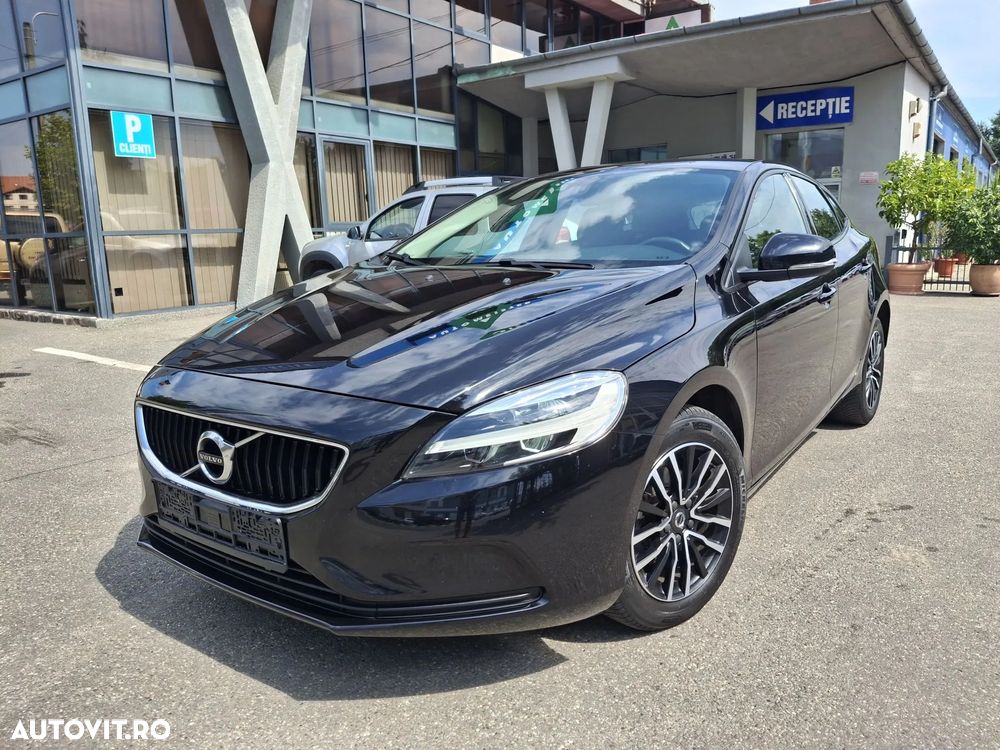 Volvo V40 D2 Pro - 1