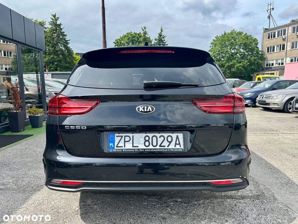 Kia Ceed 1.6 CRDi SCR L Business Line Plus DCT - 10