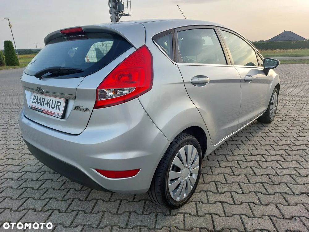 Ford Fiesta - 4