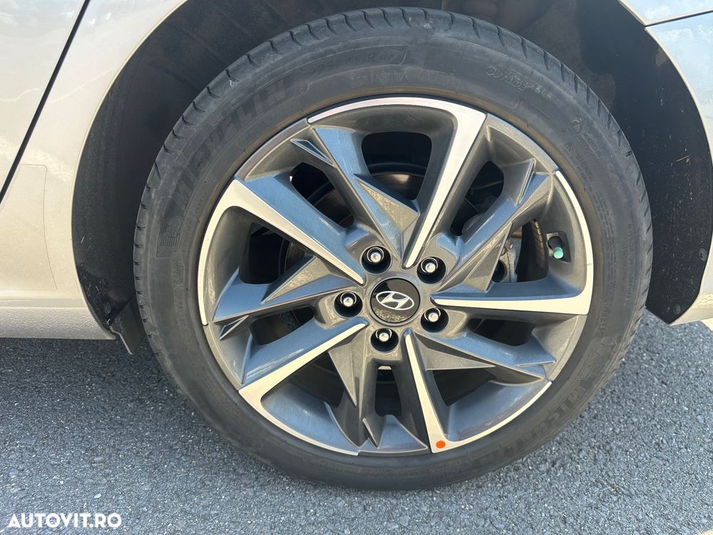 Hyundai i30 - 16