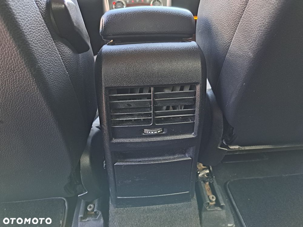 Mercedes-Benz Klasa B 200 Autotronic SPORT EDITION - 28