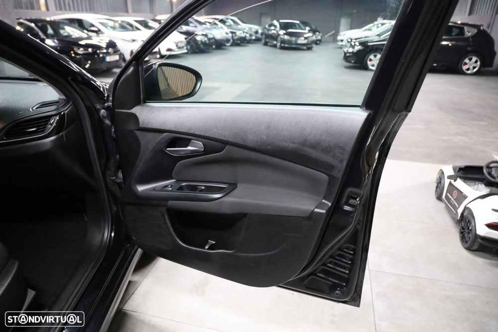 Fiat Tipo Station Wagon 1.3 MultiJet Lounge - 22