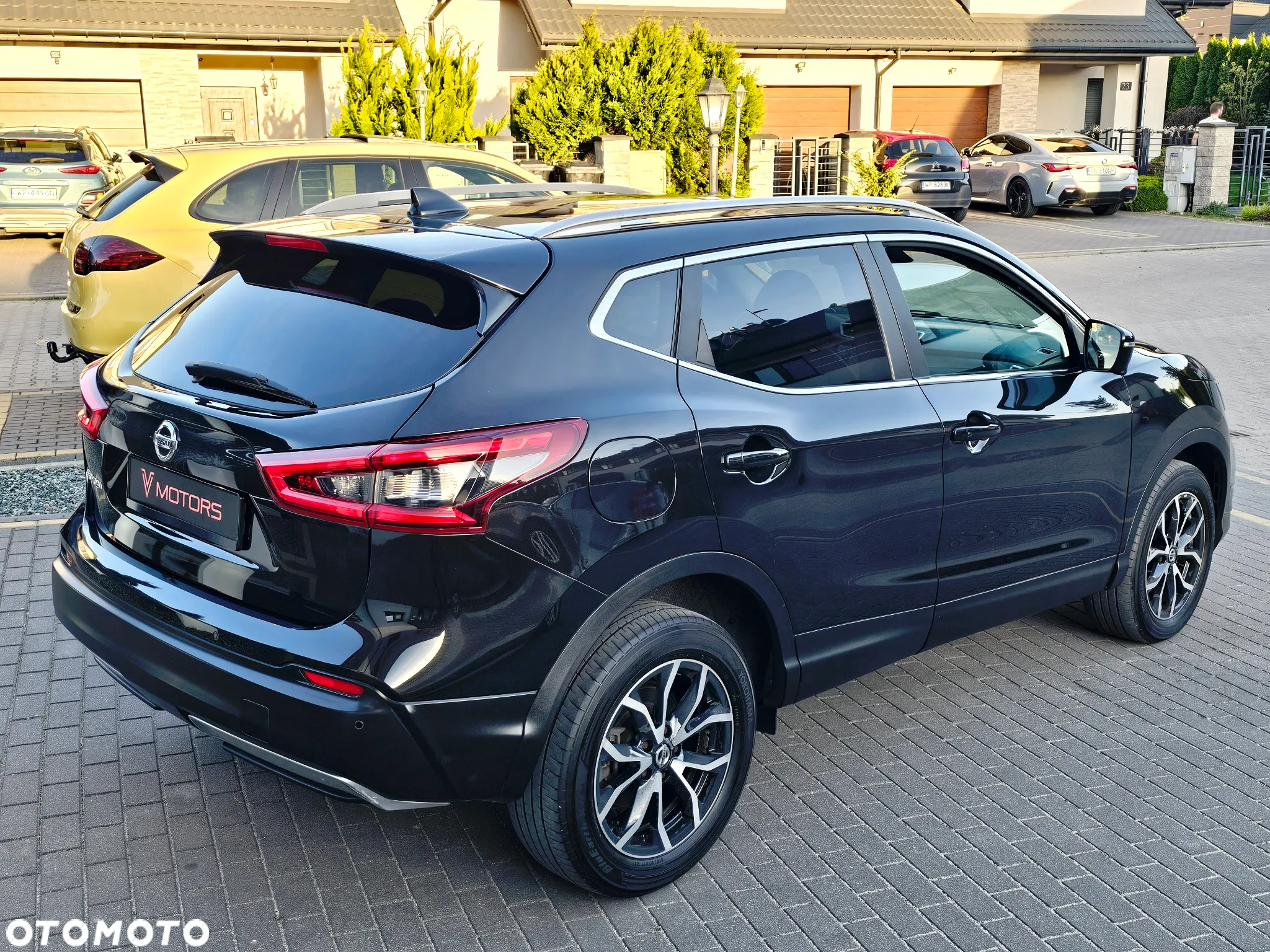 Nissan Qashqai 1.7 dCi TEKNA+ - 34