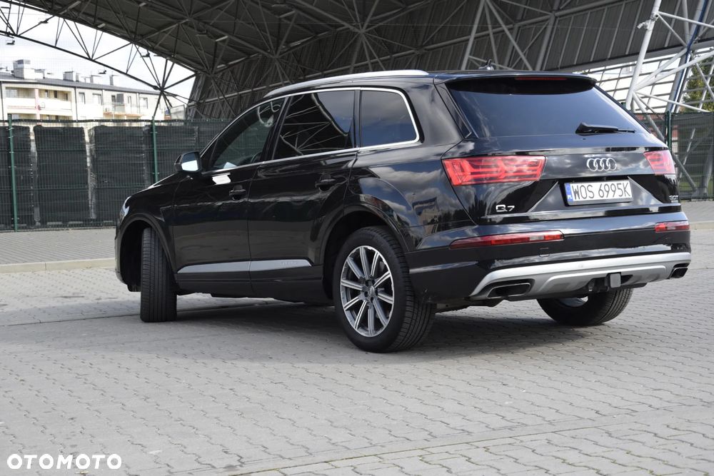 Audi Q7 3.0 TFSI Quattro Tiptronic - 11