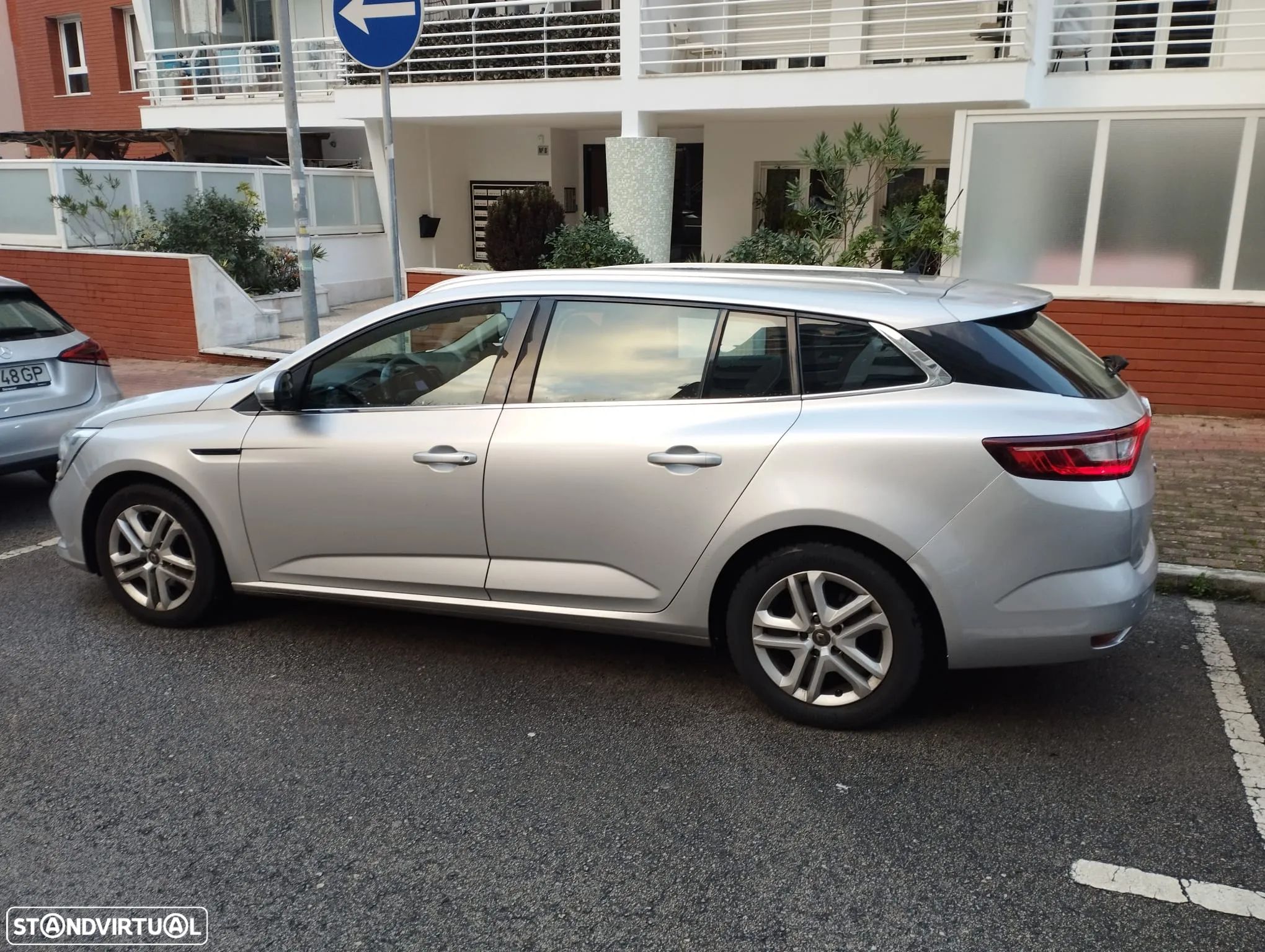 Renault Mégane Sport Tourer 1.5 Blue dCi Zen - 1