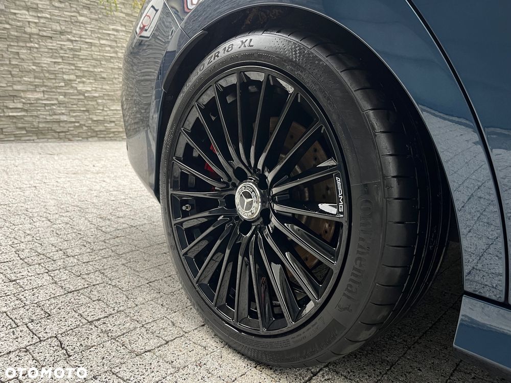 Mercedes-Benz CLA AMG 35 4-Matic 7G-DCT - 6