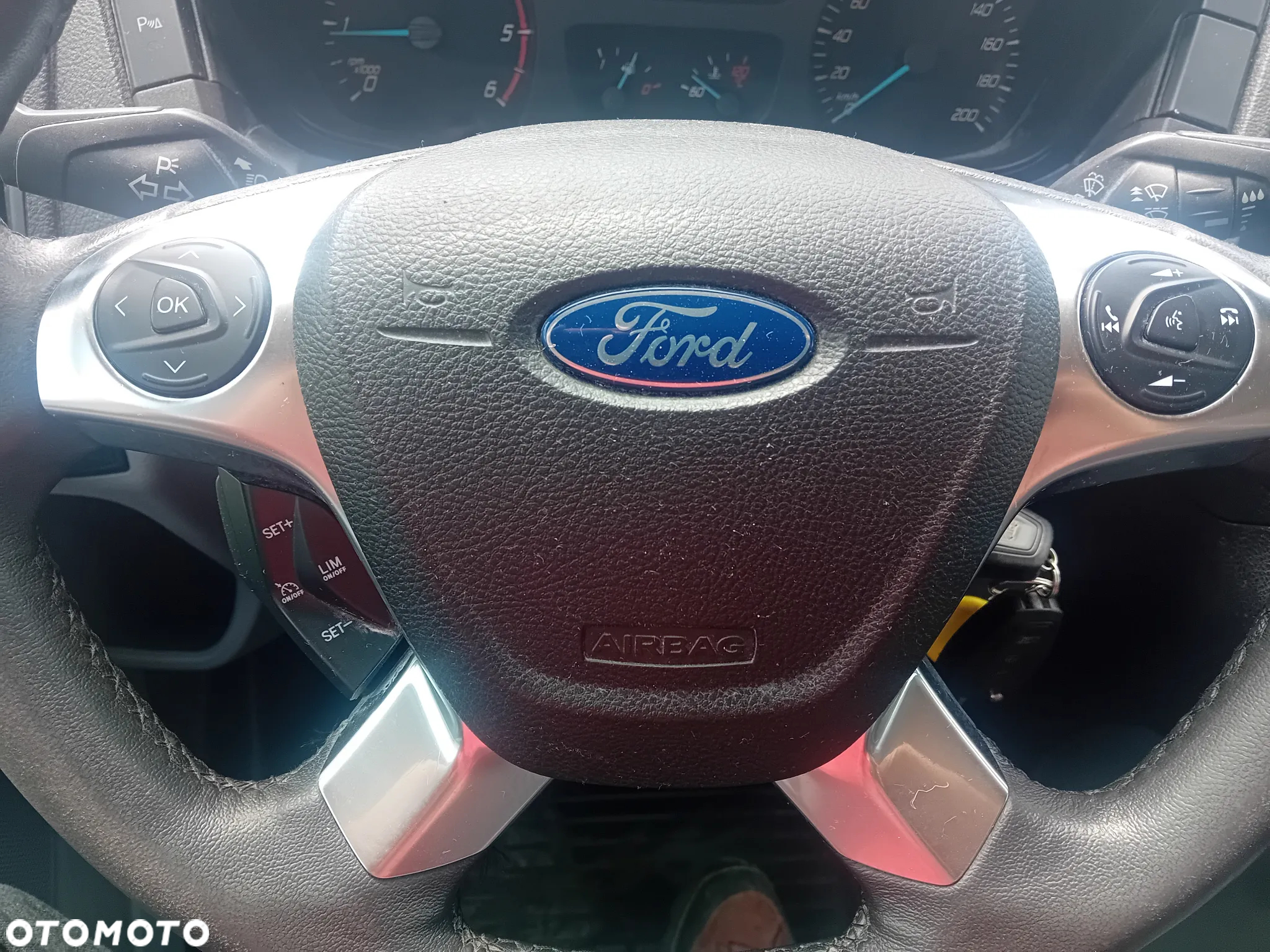 Ford Transit - 27