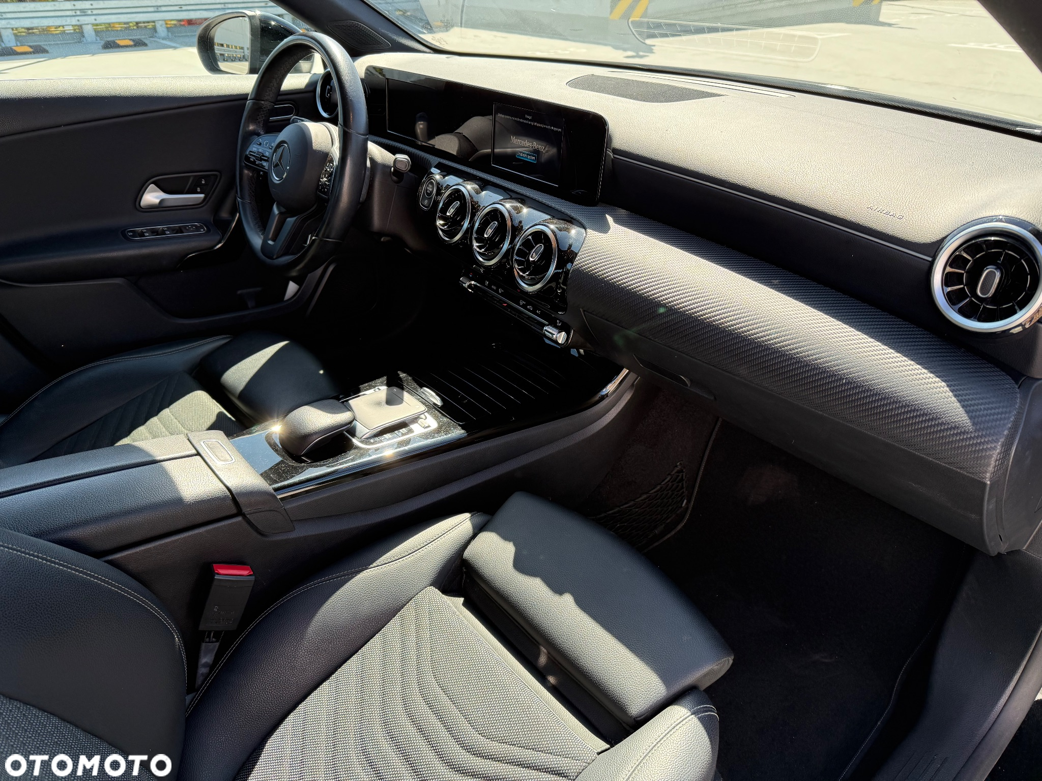 Mercedes-Benz Klasa A 200 Style 7G-DCT - 16