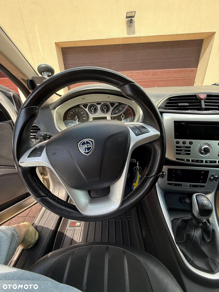 Lancia Delta 1.4 MultiAir Gold S&S - 15
