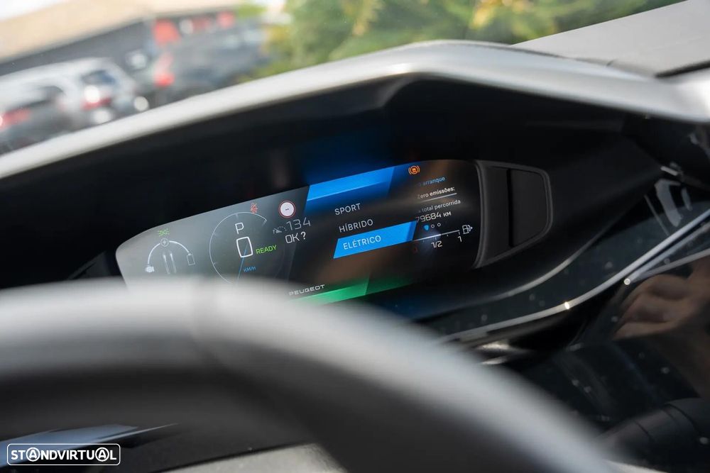 Peugeot 308 SW 1.6 Hybrid Allure e-EAT8 - 18