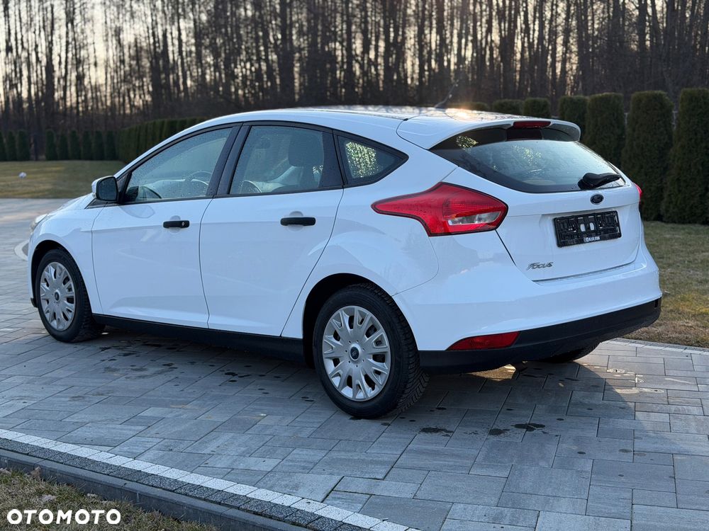 Ford Focus 1.6 Ti-VCT Trend - 5