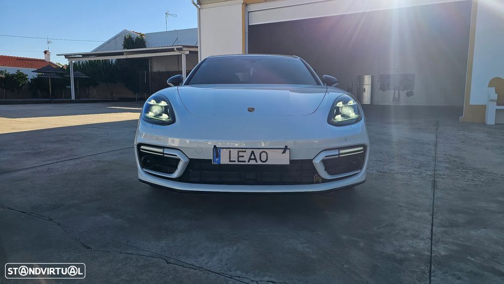 Porsche Panamera Sport Turismo - 5
