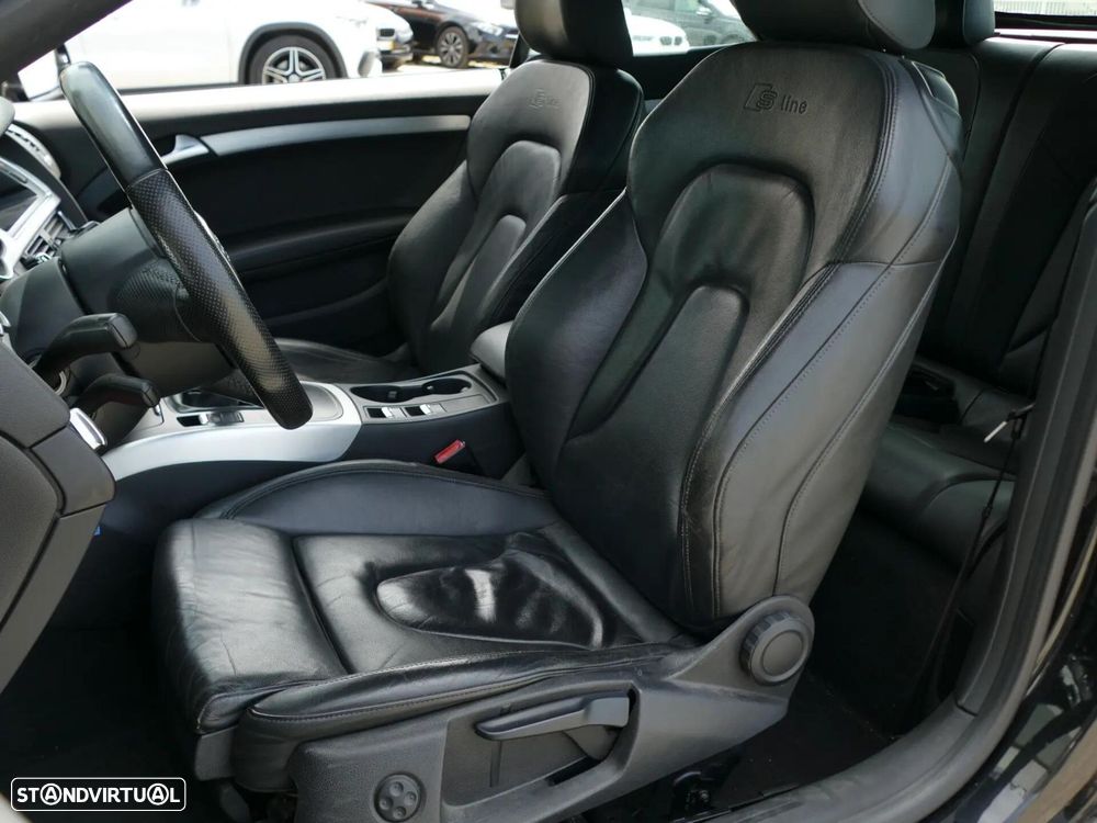 Audi A5 Cabrio 2.0 TDi S-line - 26