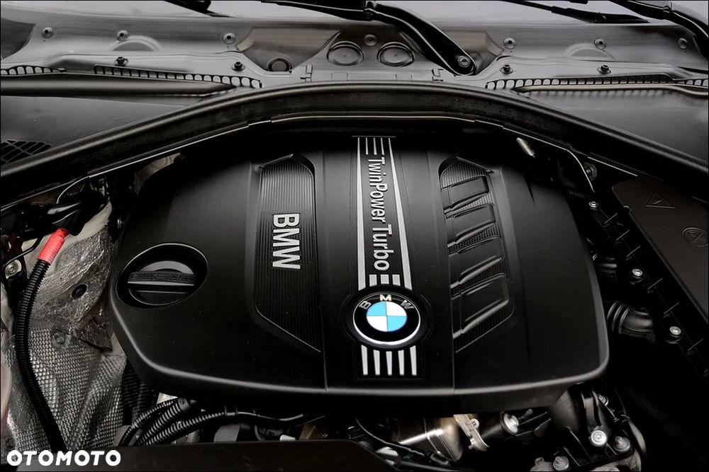 BMW 3GT 318d Luxury Line - 40