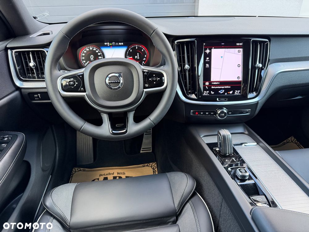 Volvo V60 B4 D Geartronic RDesign - 12