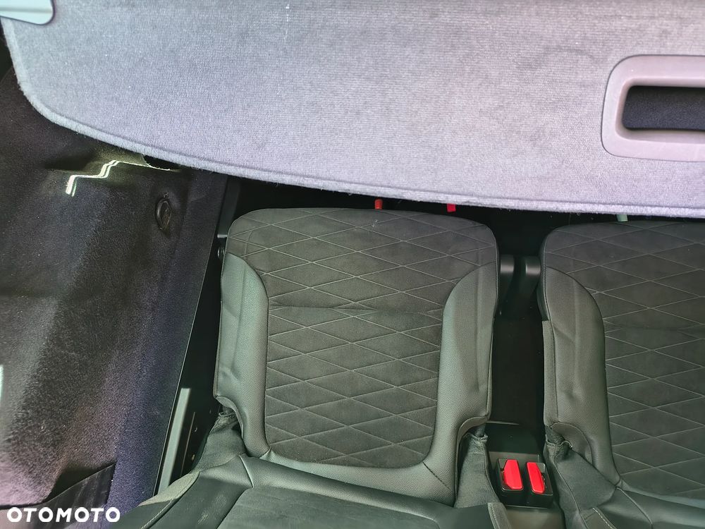 Renault Grand Scenic - 18