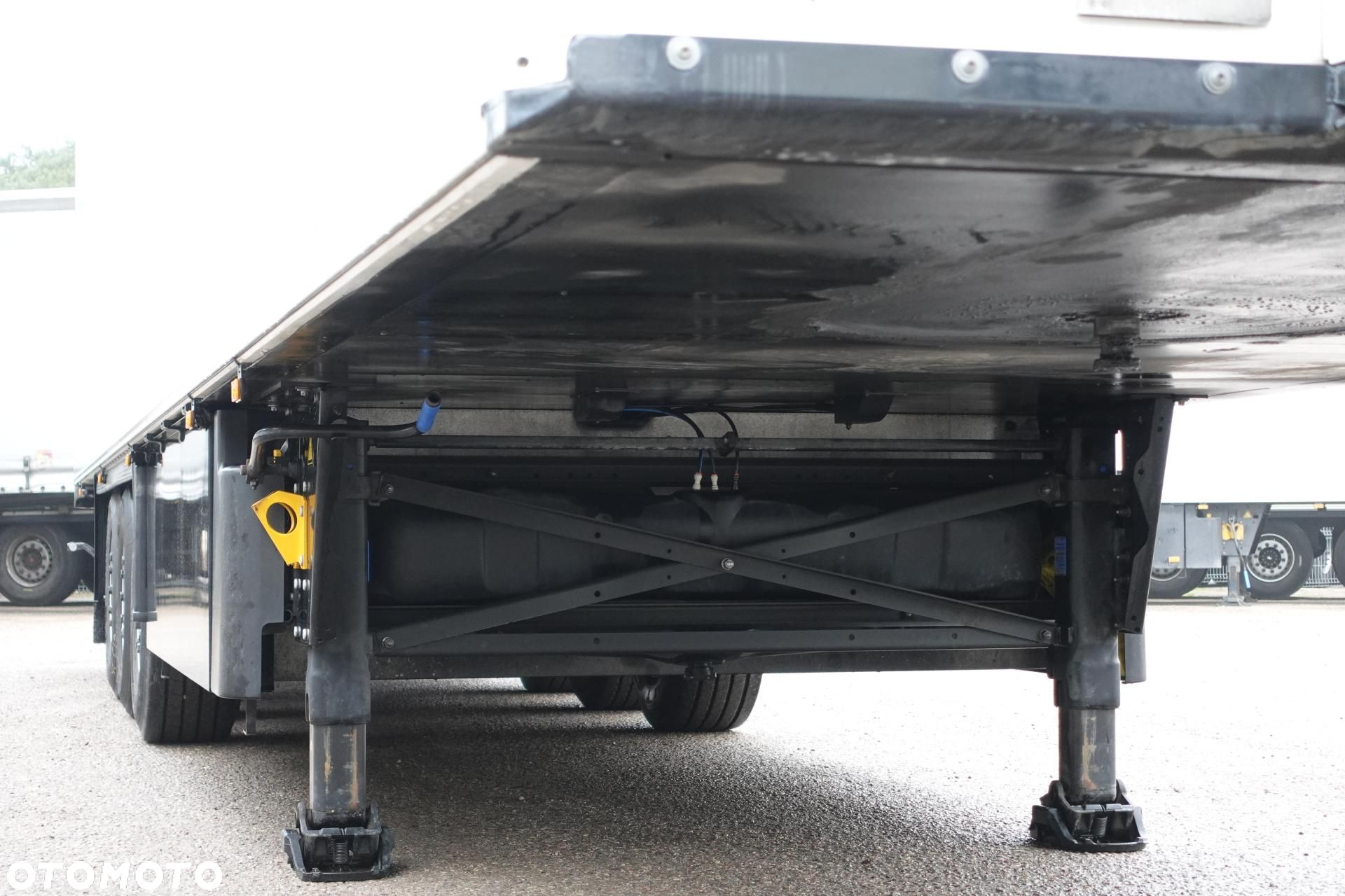 Schmitz Cargobull FP 60 Carrier Vector 1550 - 16