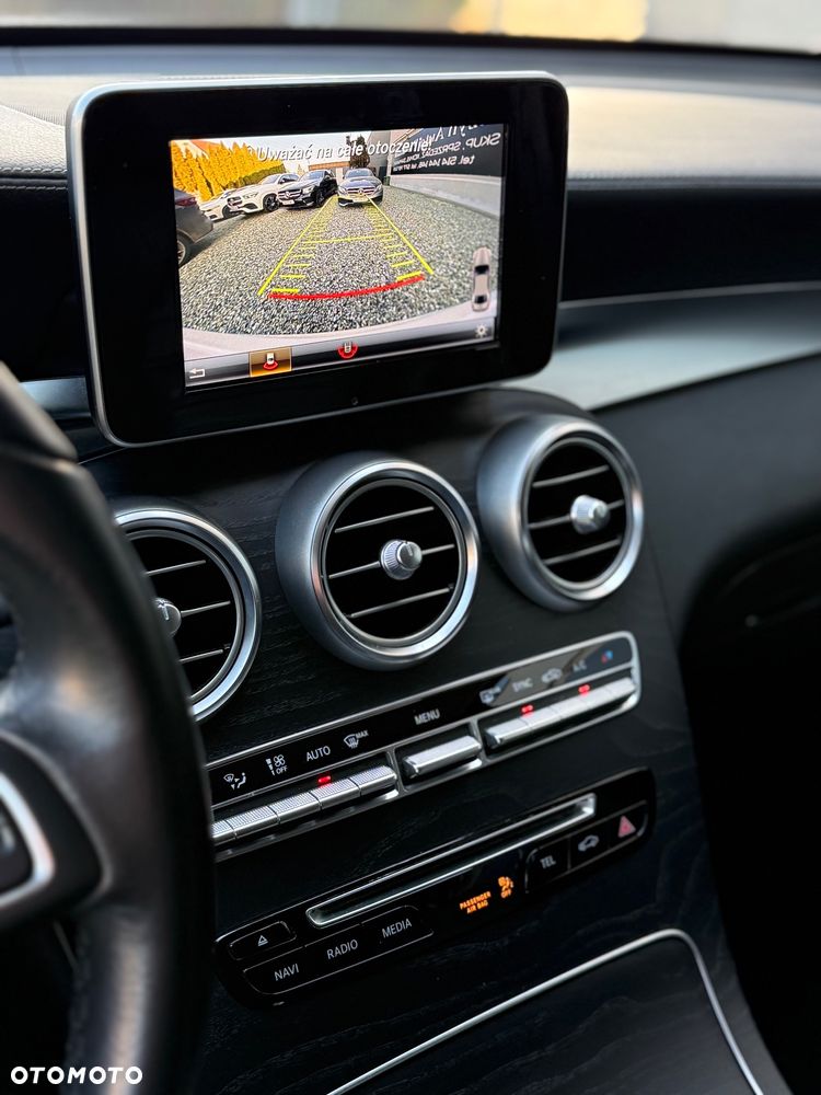 Mercedes-Benz GLC - 19