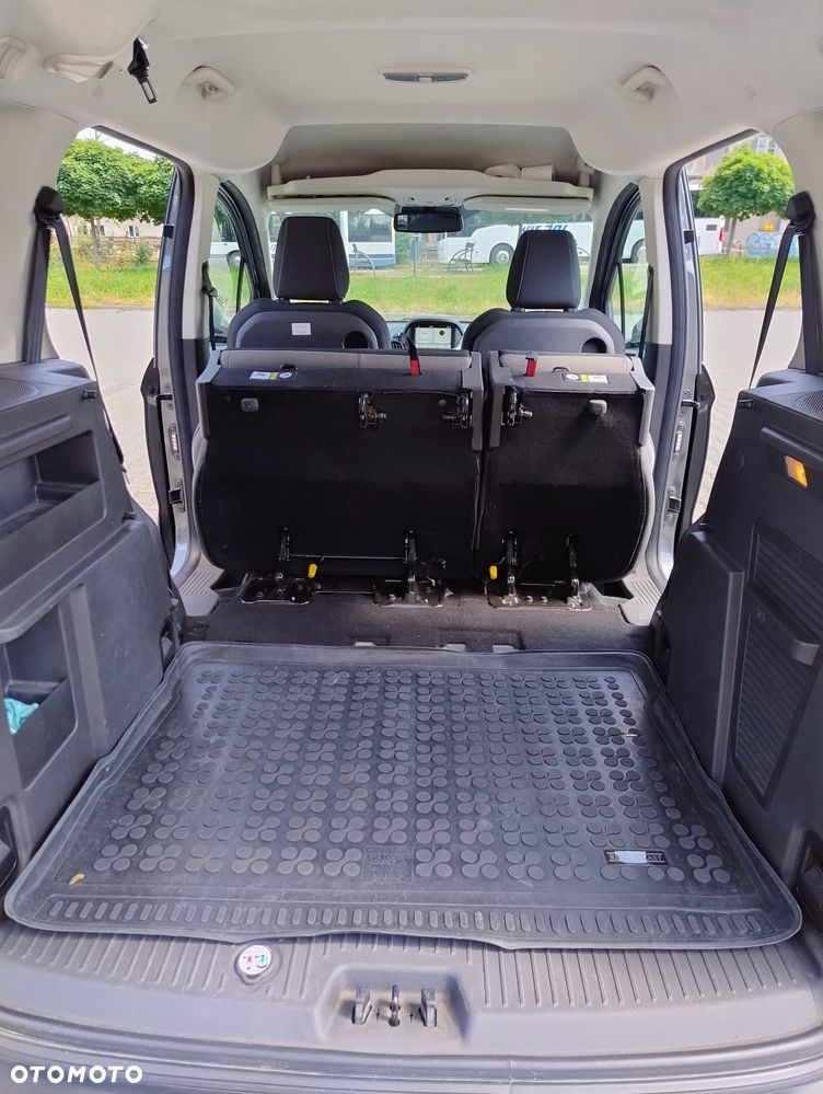 Ford Tourneo Courier 1.5 TDCi Titanium - 8