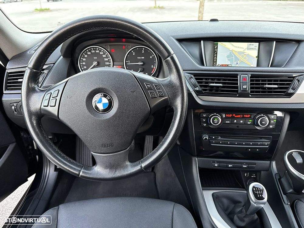 BMW X1 sDrive16d Sport Line - 9