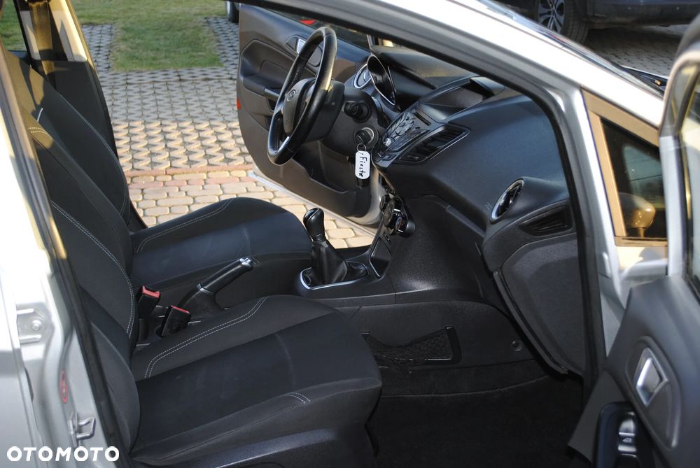 Ford Fiesta - 16