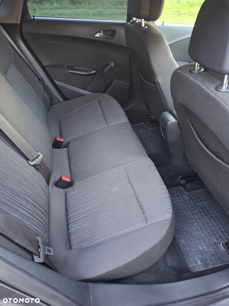Opel Astra 1.4 T Cosmo - 13