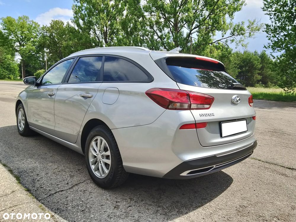 Hyundai i30 1.0 T-GDI Modern - 18
