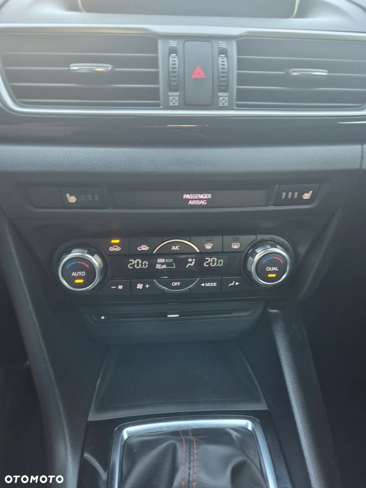 Mazda 3 2.0 Skyenergy EU6 - 14