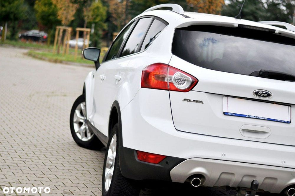 Ford Kuga 2.0 TDCi Titanium - 15