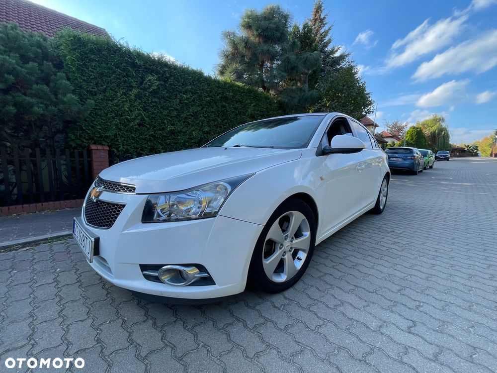 Chevrolet Cruze - 1
