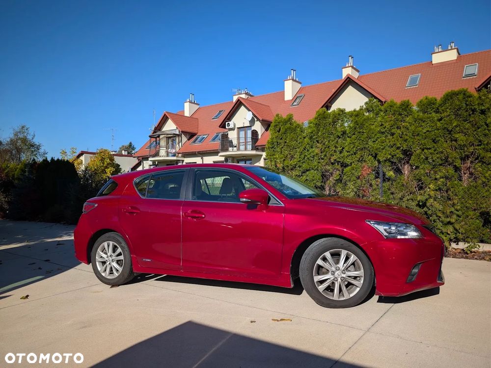 Lexus CT - 11